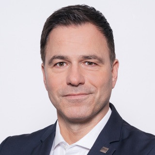 Porträt von Dr. Alexander Giehl